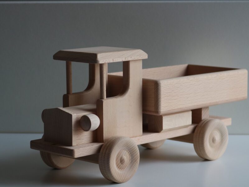 Large Truck Vehicle (2501)